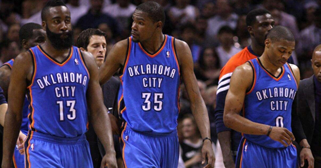 九游网页版登录 哈登焦点对战，杜兰特与80激战塞尔维亚队分钟，战术调整胜负难料！