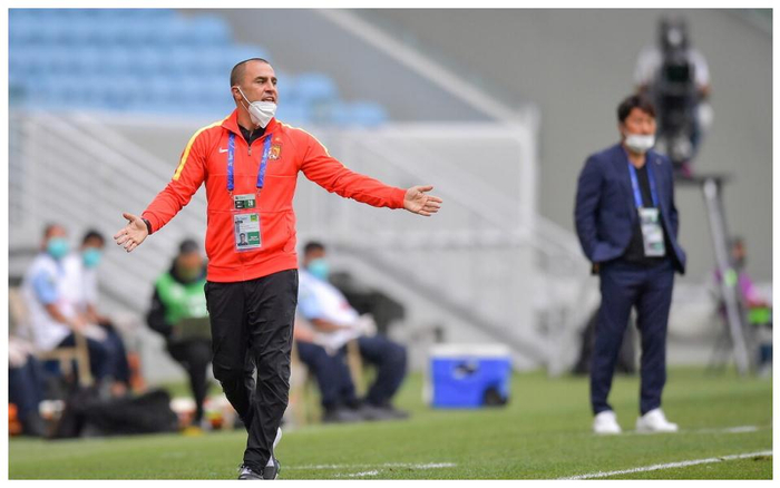 包含加时末段体能课后，皇家马德里再遭质疑备战亚冠，质疑声仍在，资深球员宣示担当的词条